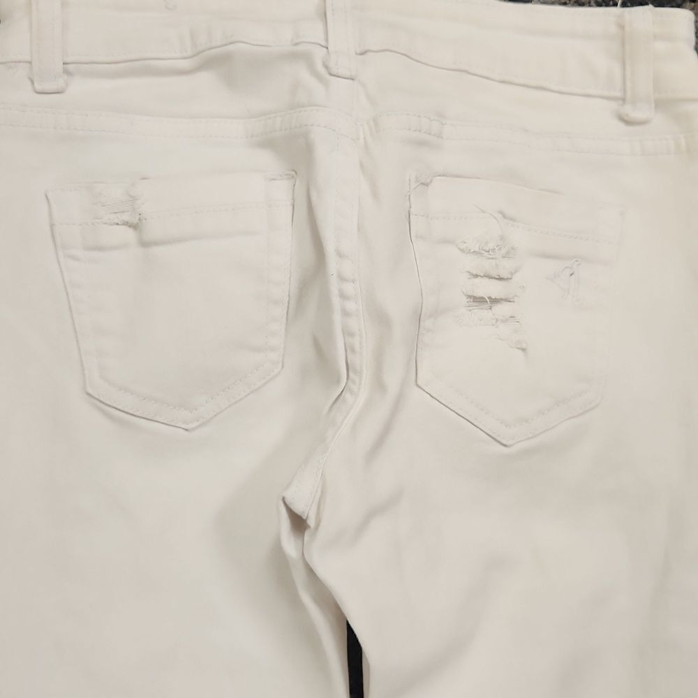 VIP Jeans 1/2 - Picture 7 of 8